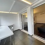 Cconforthotels Skyline 3* باري