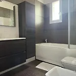 Cconforthotels Skyline باري