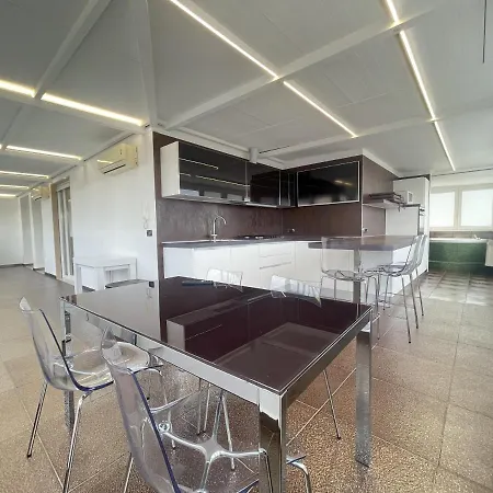 Apartamento Cconforthotels Skyline *