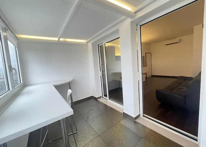 Cconforthotels Skyline 4* בארי